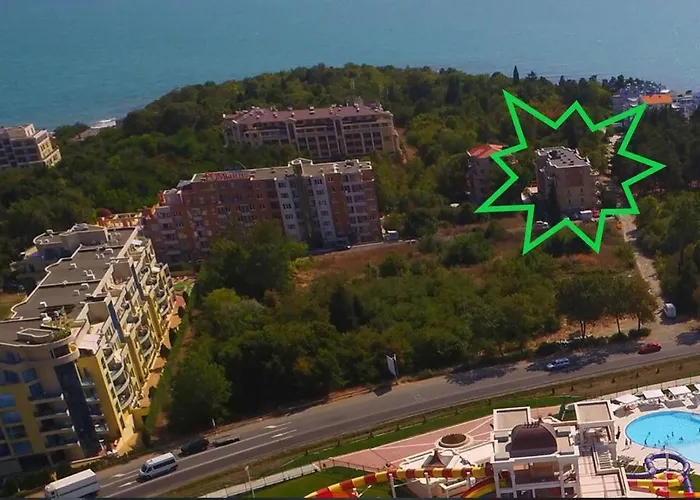 Apartman 1-bedroom With Pool & Free Parking, 300 M To The *