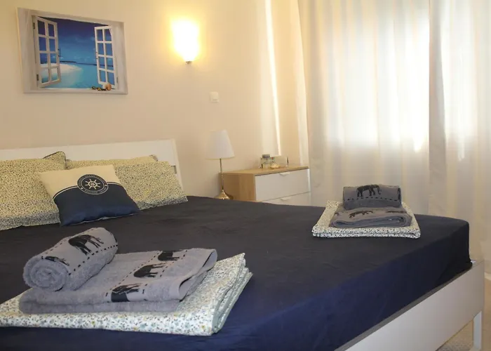 Apartman 1-bedroom With Pool & Free Parking, 300 M To The