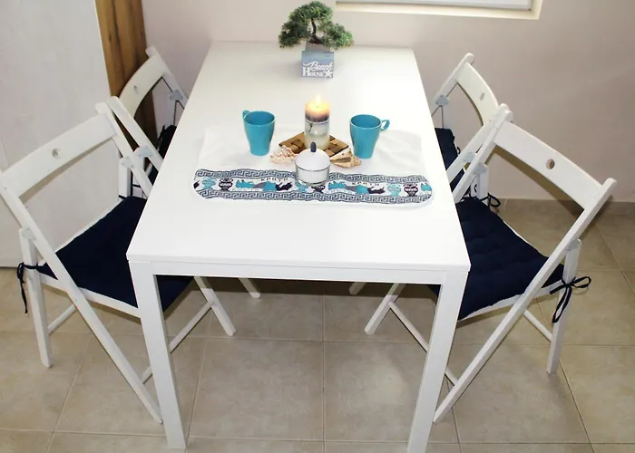 Apartman 1-bedroom With Pool & Free Parking, 300 M To The