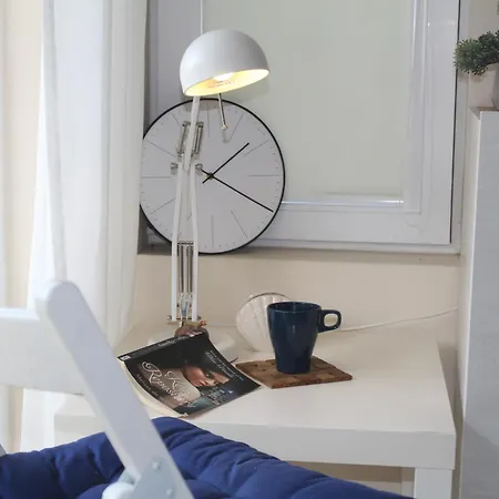 Apartment 1-bedroom With Pool & Free Parking, 300 M To The