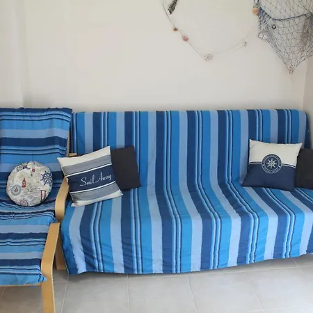 Apartment 1-bedroom With Pool & Free Parking, 300 M To The