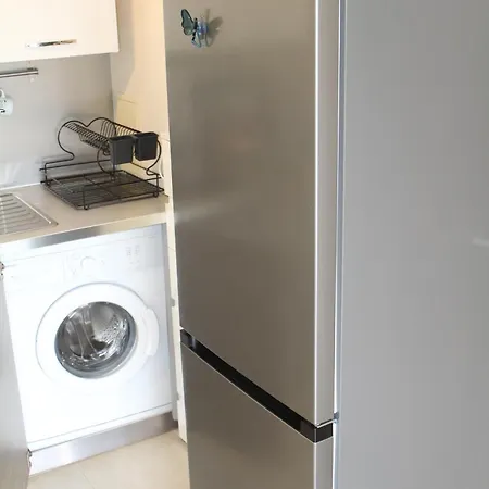 דירה 1-bedroom With Pool & Free Parking, 300 M To The פומורי